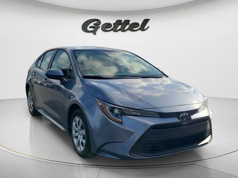 Used 2024 Toyota Corolla LE FWD image 3