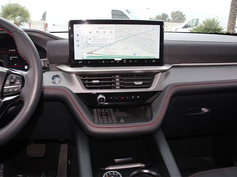 Certified 2025 Ford Explorer ST-Line w/ Premium Package image 18