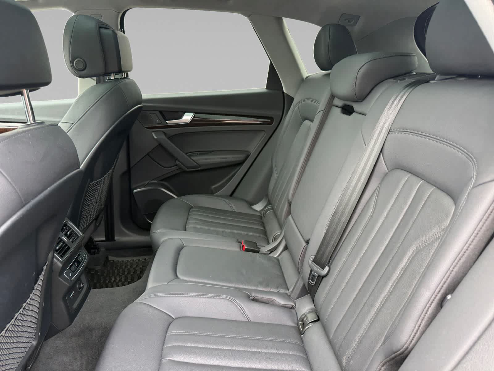 Used 2019 Audi Q5 2.0T Premium Plus w/ Premium Plus Package AWD/4WD image 22