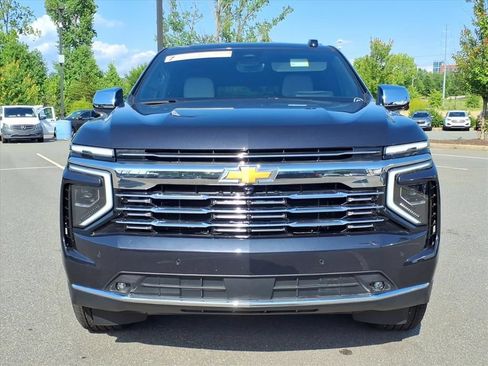 New 2026 Chevrolet Suburban Premier AWD/4WD image 36