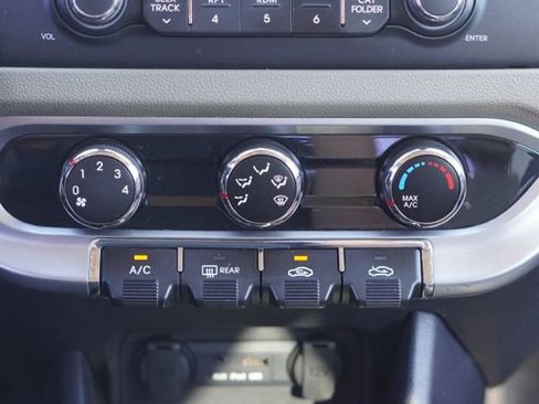 Used 2014 Kia Rio LX image 24