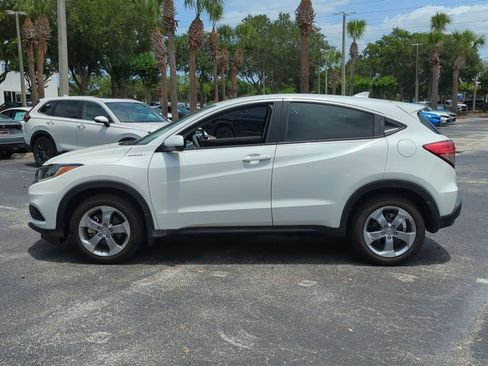 Certified 2022 Honda HR-V LX image 8
