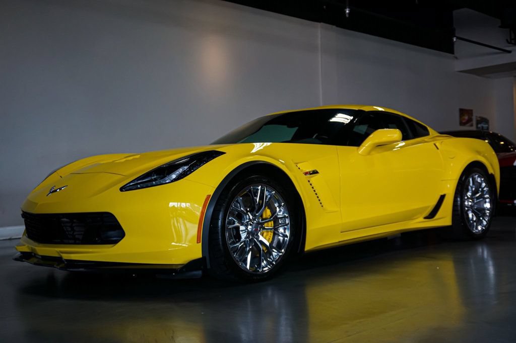 Used 2017 Chevrolet Corvette Z06 RWD image 3