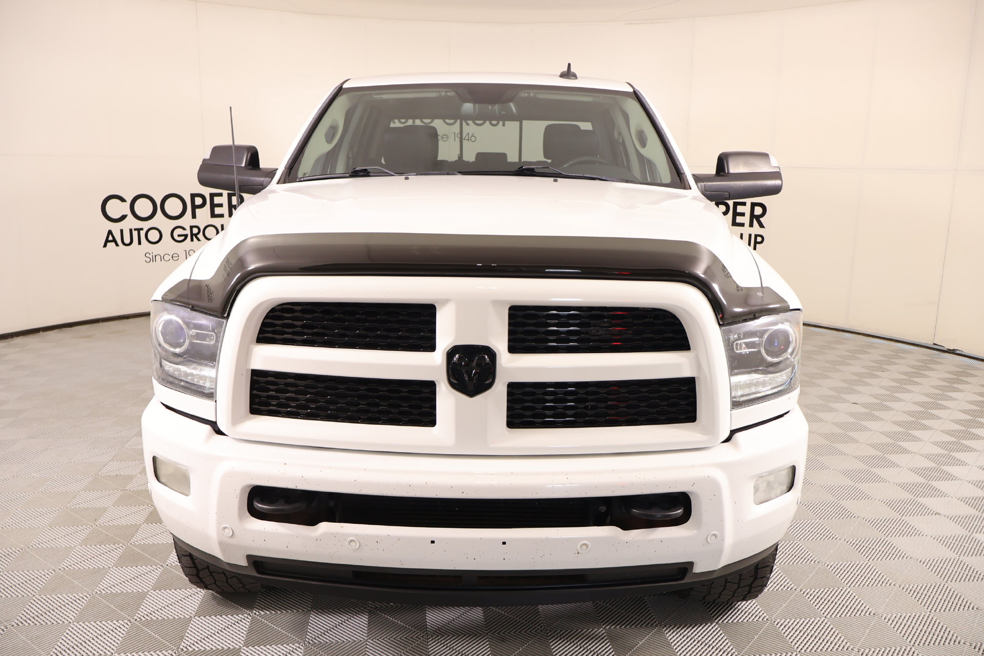 Used 2016 RAM 2500 Laramie w/ Sport Appearance Group AWD/4WD image 10