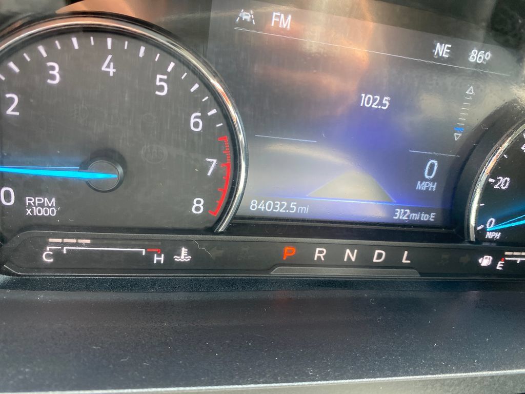 Used 2023 Ford Explorer XLT AWD/4WD image 48