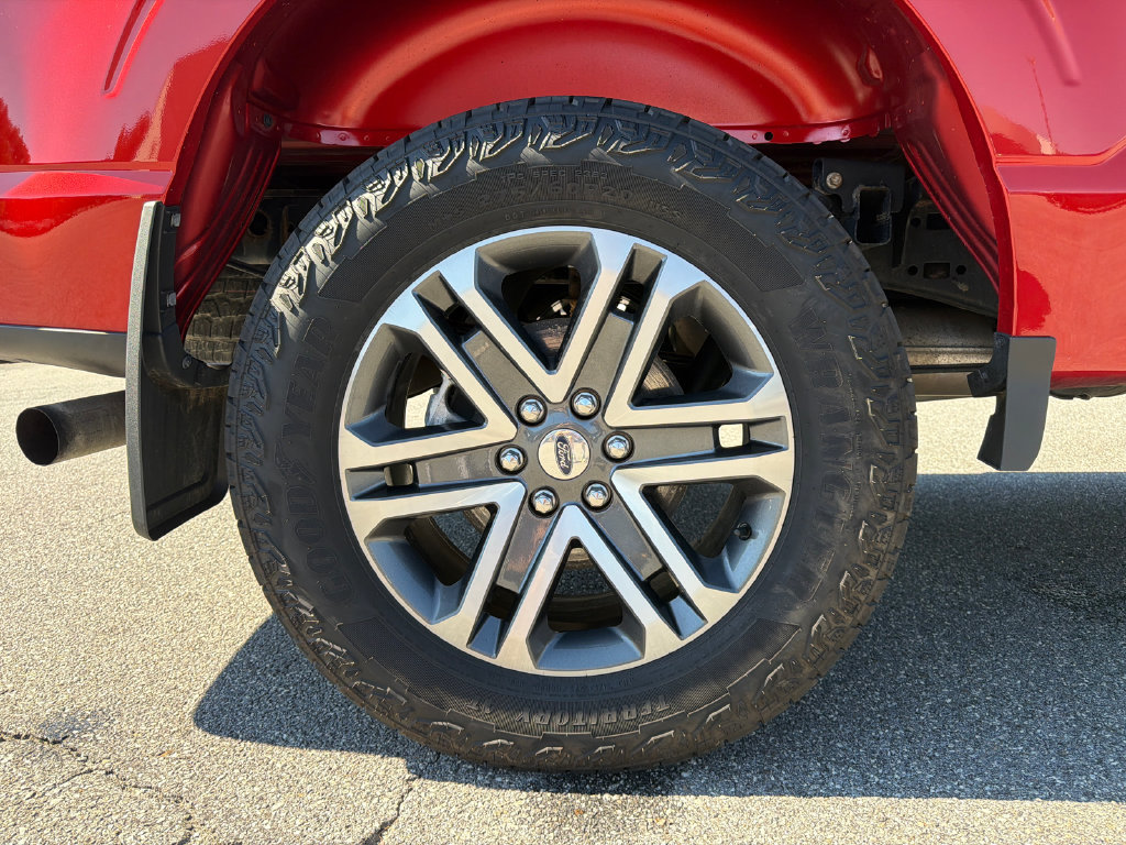 Used 2023 Ford F150 XL w/ STX Appearance Package AWD/4WD image 17