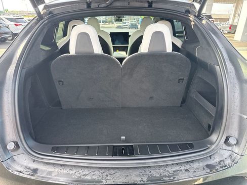 Used 2023 Tesla Model X image 26