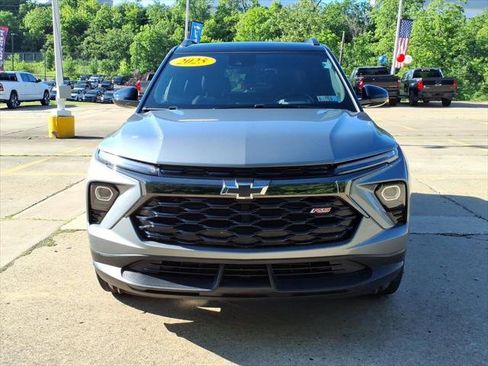 Used 2025 Chevrolet TrailBlazer RS w/ Convenience Package AWD/4WD image 4