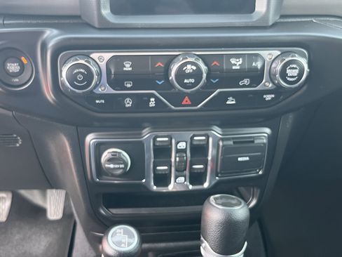 Used 2021 Jeep Wrangler Unlimited Sport w/ Sun And Sound Package image 22