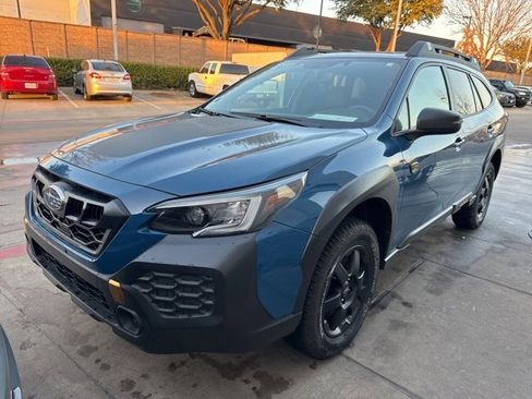 Used 2025 Subaru Outback Wilderness image 3