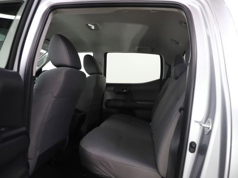 Used 2023 Toyota Tacoma SR AWD/4WD image 18