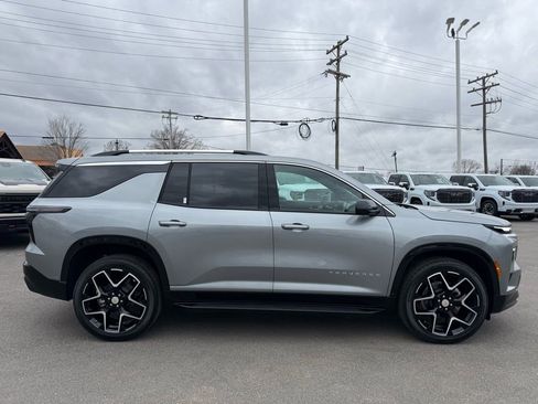 New 2026 Chevrolet Traverse High Country image 4