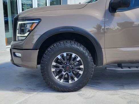 Used 2021 Nissan Titan PRO-4X w/ Off Road Protection Package AWD/4WD image 8