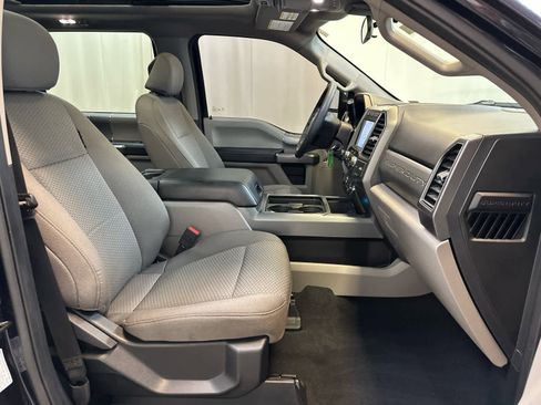 Used 2021 Ford F350 XLT w/ XLT Premium Package image 15