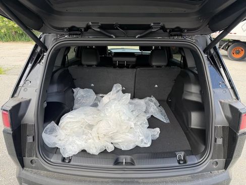 New 2026 Jeep Cherokee Limited AWD/4WD image 19