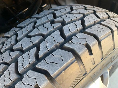 Used 2015 Chevrolet Silverado 3500 High Country w/ Duramax Plus Package image 12