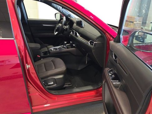 New 2025 MAZDA CX-5 Signature image 18