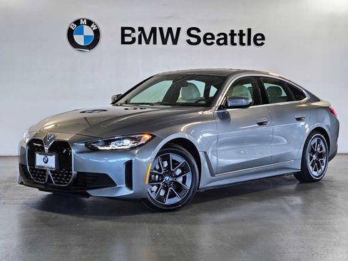 Used 2023 BMW i4 eDrive35 w/ Premium Package RWD image 1