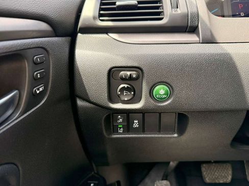 Used 2021 Honda Pilot Special Edition image 37