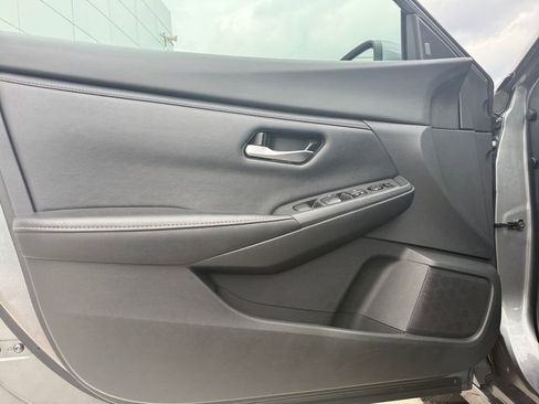 Used 2022 Nissan Sentra SV w/ All-Weather Package image 11