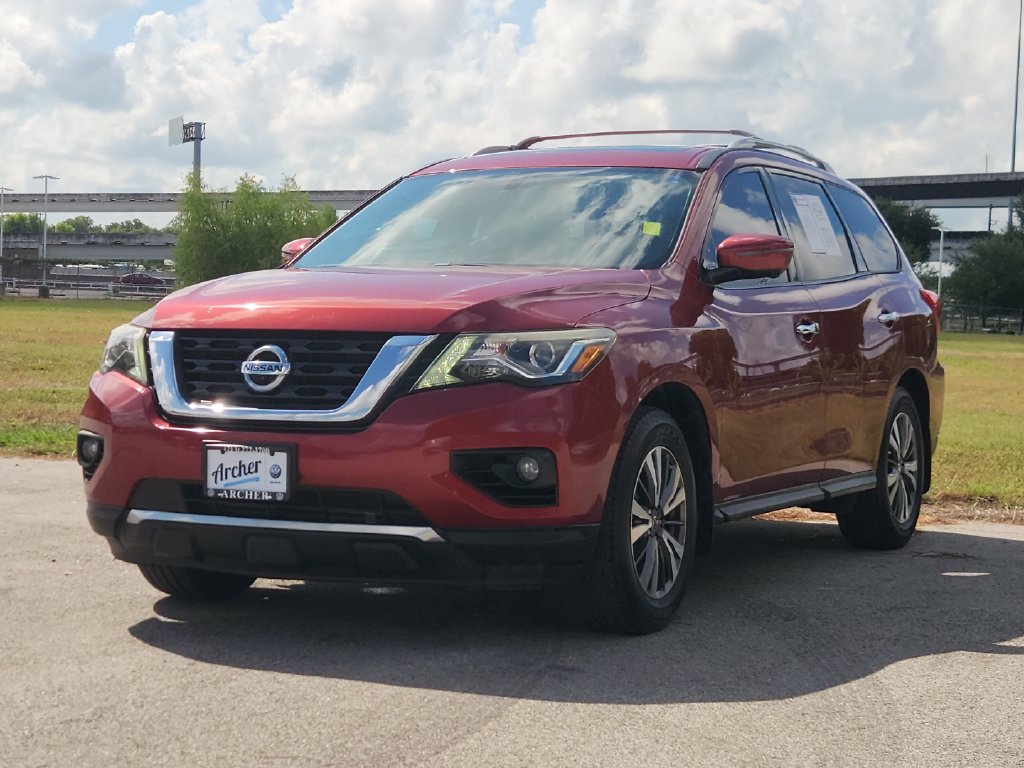 Used 2017 Nissan Pathfinder SL w/ SL Premium Package FWD image 2