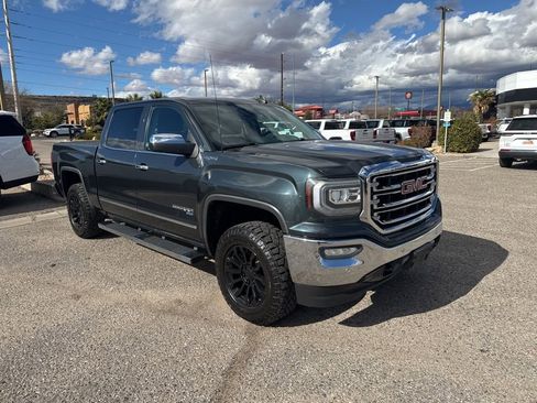 Used 2018 GMC Sierra 1500 SLT image 3