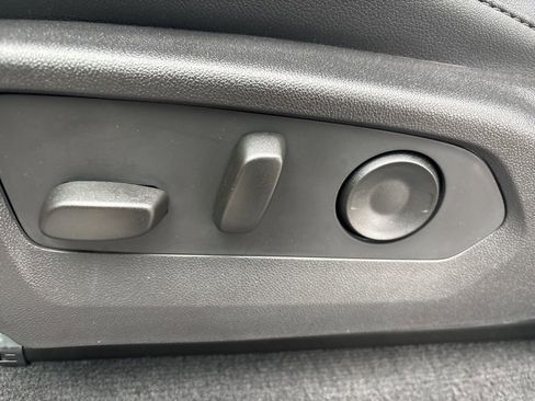 Used 2026 Chevrolet Colorado Trail Boss image 14