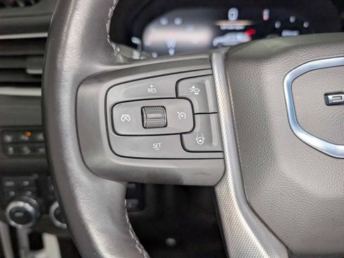 Used 2024 GMC Yukon Denali w/ Advanced Technology Package AWD/4WD image 42