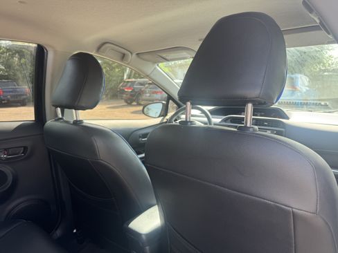 Used 2015 Toyota Prius C Three FWD image 26
