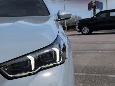 Used 2024 BMW 530i w/ M Sport Package image 12