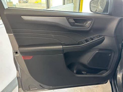 New 2025 Ford Escape Active w/ Cold Weather Package image 14