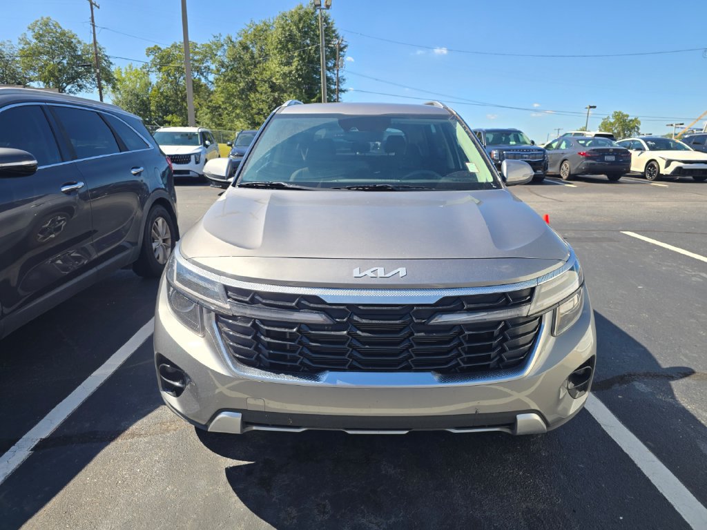 Certified 2026 Kia Seltos S AWD/4WD image 2
