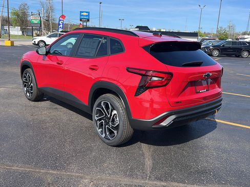 New 2026 Chevrolet Trax RS image 3