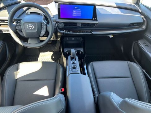 Certified 2026 Toyota Prius Plug-In Hybrid FWD image 19