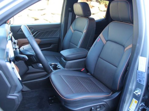 Certified 2024 GMC Canyon AT4 w/ AT4 Premium Package image 30