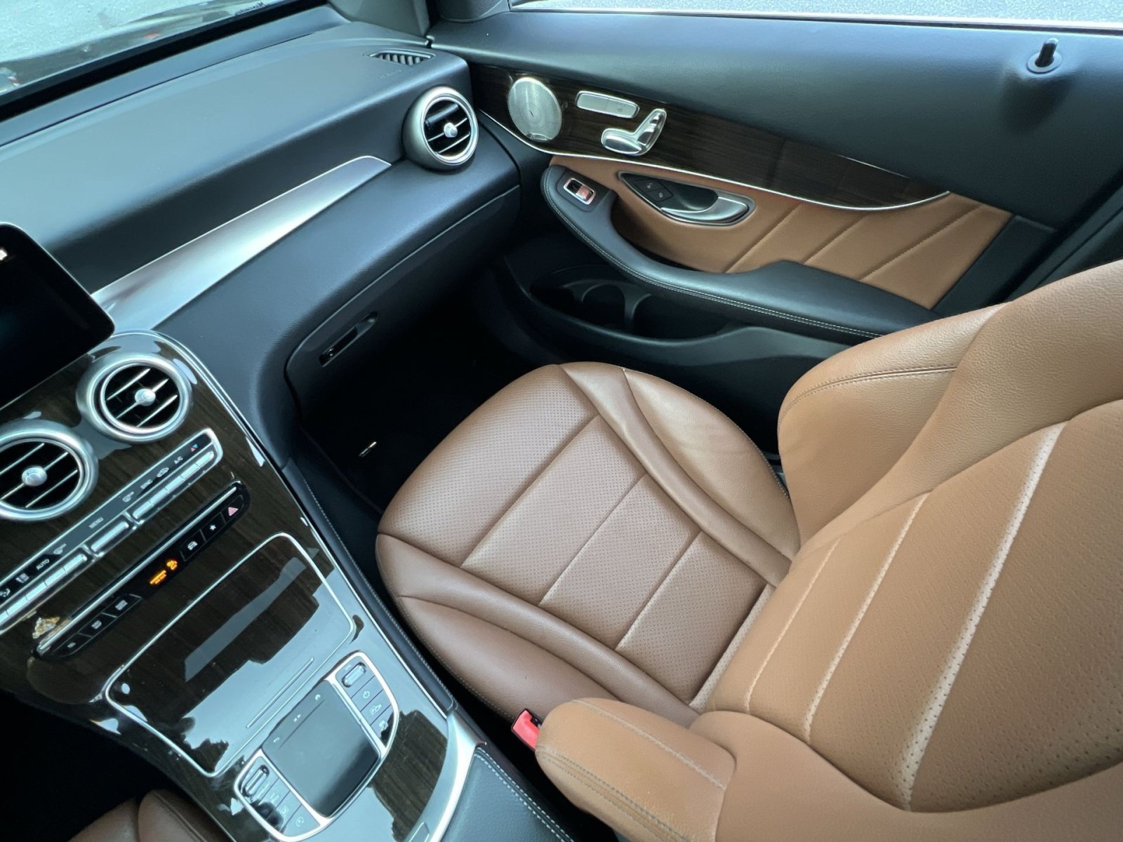 Certified 2021 Mercedes-Benz GLC 300 4MATIC Coupe image 14