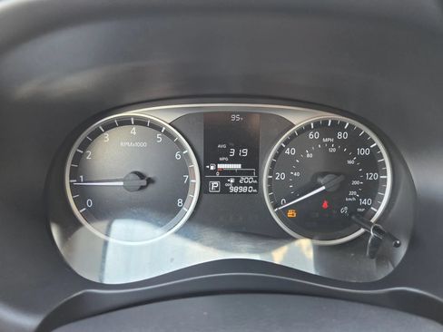 Used 2024 Nissan Kicks S FWD image 18