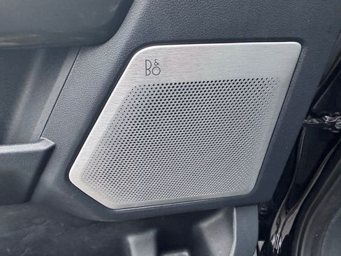 Used 2023 Ford F150 Lariat w/ Equipment Group 502A High image 30