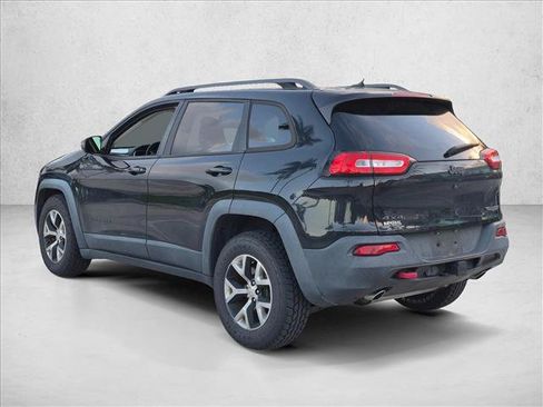 Used 2015 Jeep Cherokee Trailhawk w/ Cold Weather Group AWD/4WD image 7