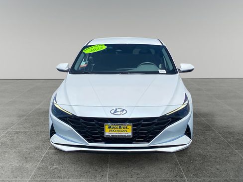 Used 2022 Hyundai Elantra SEL FWD image 8