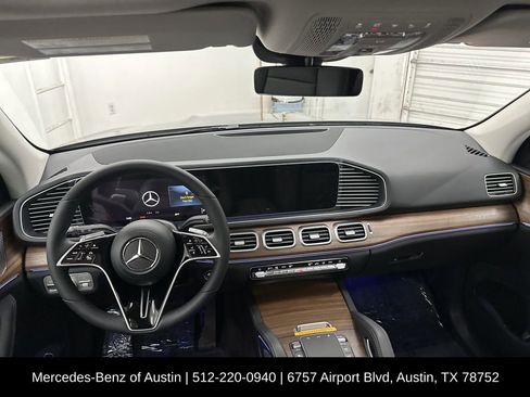 Certified 2025 Mercedes-Benz GLE 350 4MATIC image 19