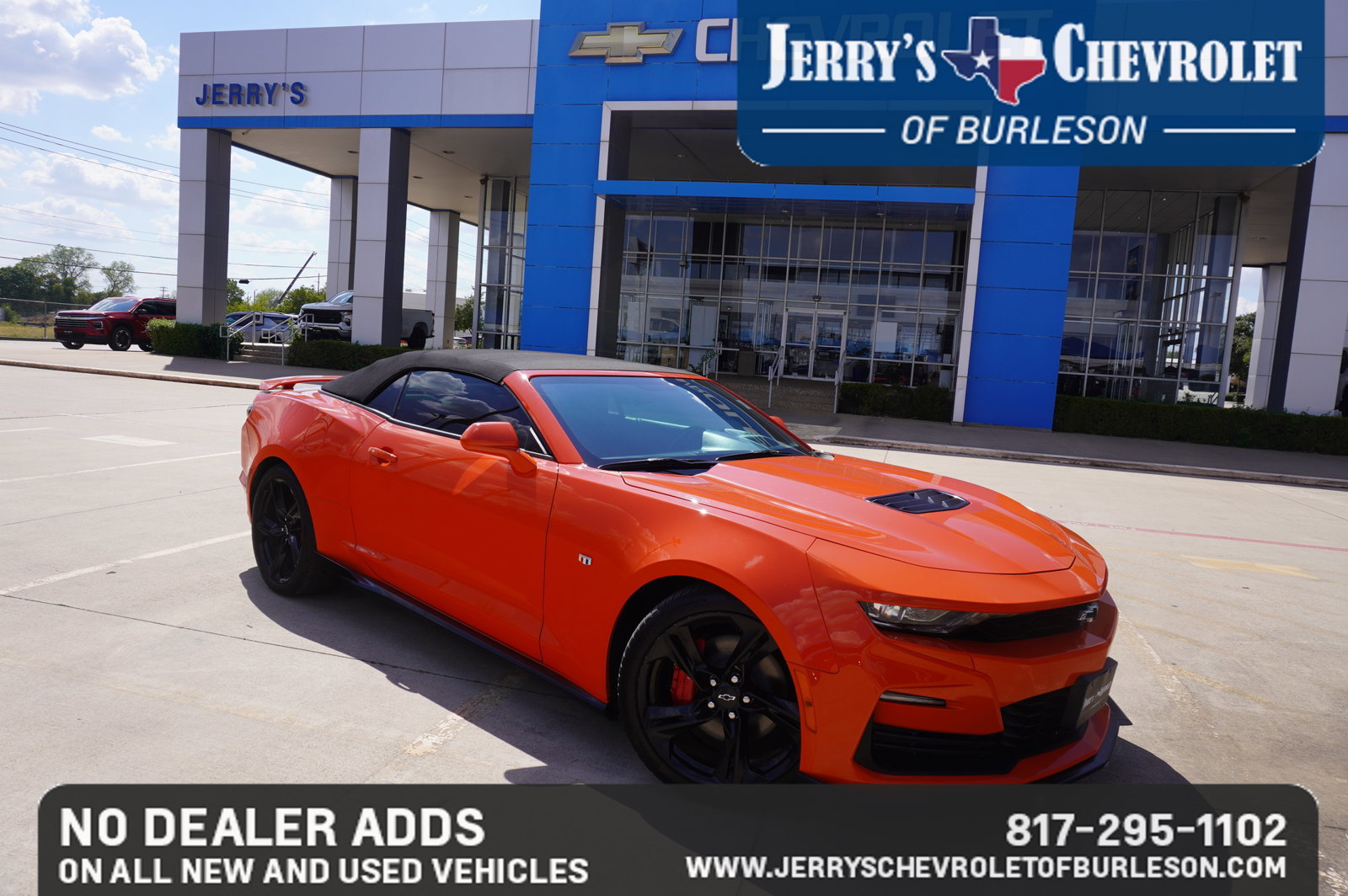 Used 2021 Chevrolet Camaro SS RWD image 1