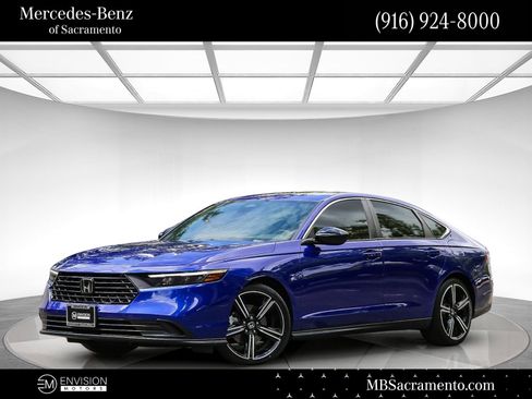 Used 2024 Honda Accord Sport image 1