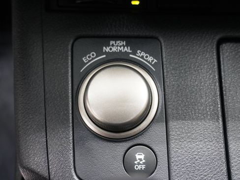 Used 2013 Lexus ES 350 w/ Luxury Pkg FWD image 23