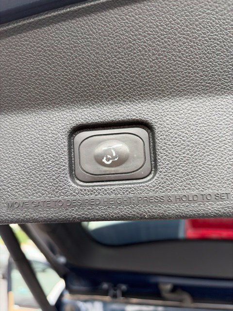Used 2017 Ford Explorer Limited AWD/4WD image 24
