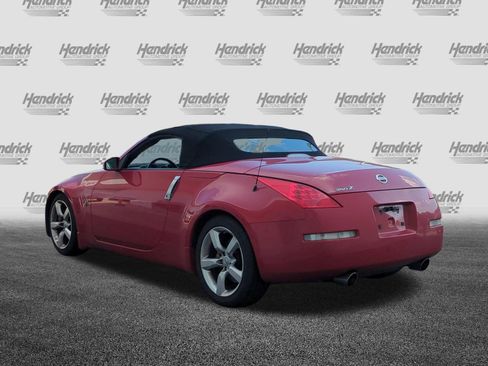 Used 2006 Nissan 350Z Grand Touring RWD image 8