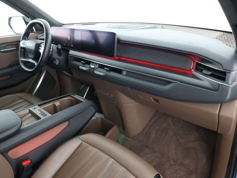 Used 2024 Kia EV9 GT-Line image 24