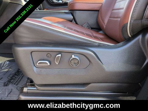 Used 2024 GMC Yukon XL Denali Ultimate AWD/4WD image 26