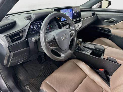 Used 2022 Lexus ES 350 w/ Premium Package FWD image 9