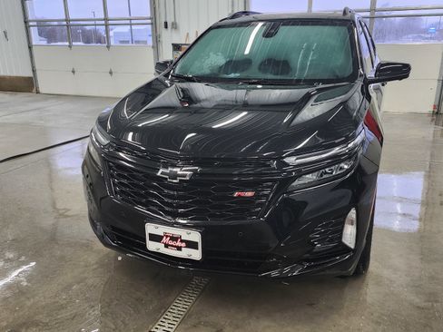 Certified 2024 Chevrolet Equinox RS w/ RS Leather Package image 2